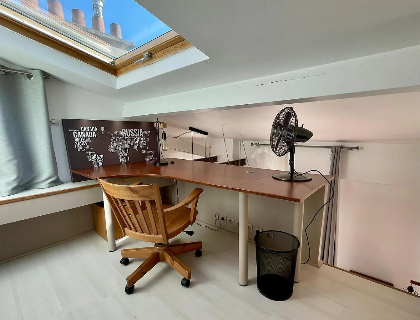 Superbe Mini-Duplex Apartment Paris France